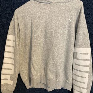 Womens size medium puma heather gray long cropped sweatshirt
